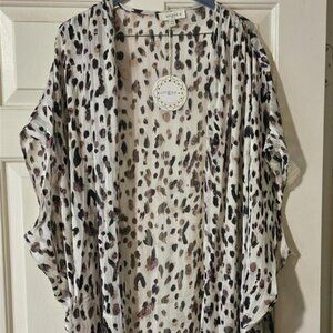 Umgee shimmer kimono